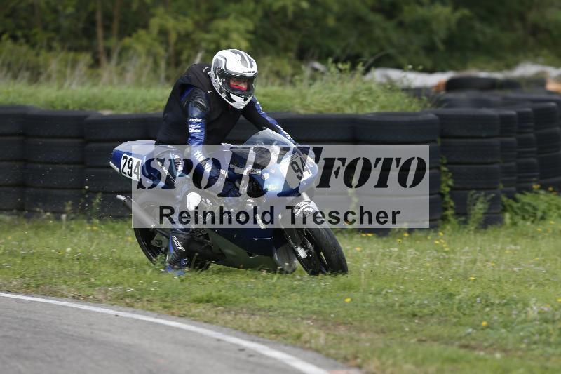 /53 16.09.2025 Track Day Domi Aegerter ADR/Gruppe gruen/94